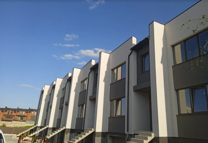 Продаж 3 пов. таунхауса з ділянкою на 3 сот, 190 кв.м. Петриків  - фото 2