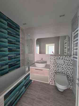 Продаж Квартира 3-кімнатна, 2/24 поверх на Предславинська вул., д. 40 Київ