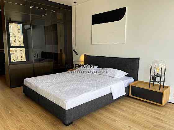 Продаж 2к Квартира 62 кв.м Ревуцкого ул. Kiev