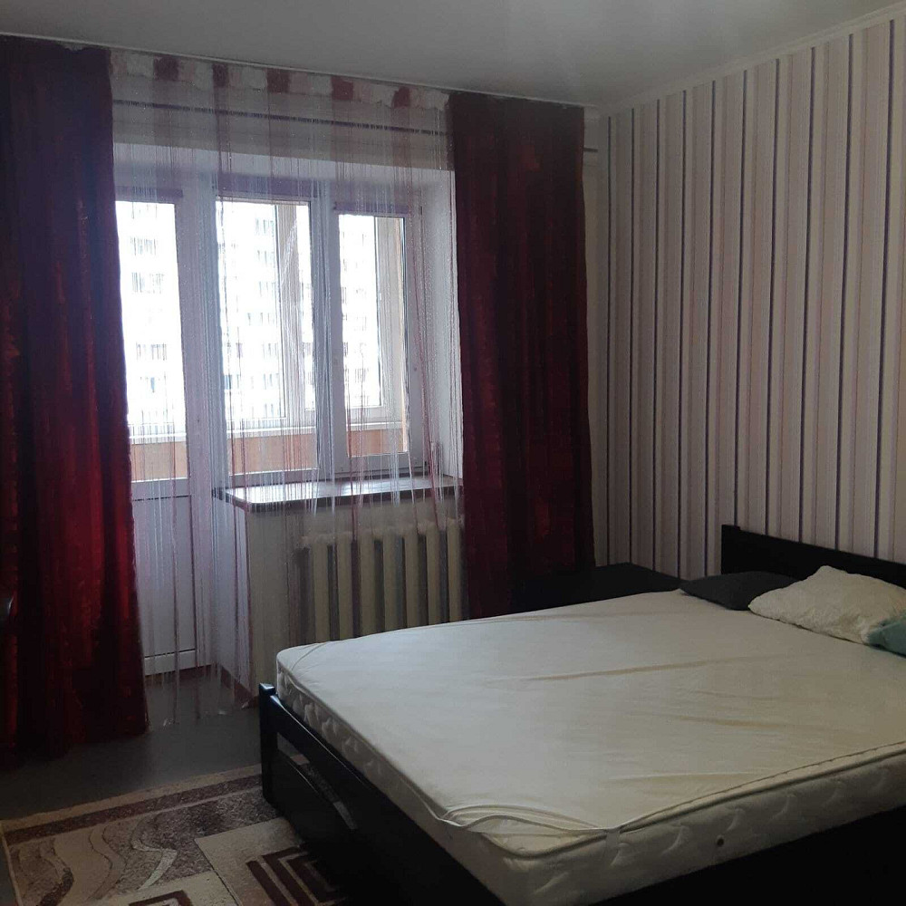 Оренда Квартира 2-кімнатна на Вишняковская ул. Київ - фото 1