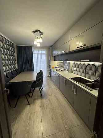 Продаж Квартира 2-кімнатна, 9/10 поверх Івано-Франківськ