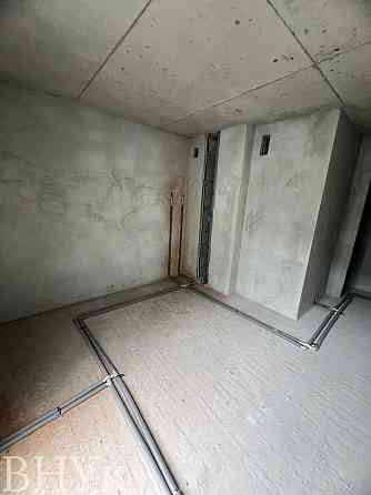 Продаж Квартира 3-кімнатна, 3/5 поверх на вул. Роксоляни L'viv