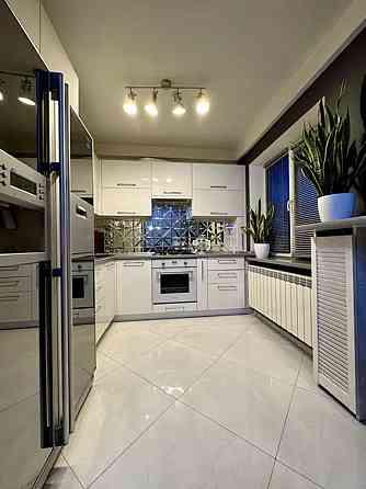 Оренда Квартира 2-кімнатна, 9/9 поверх на Ентузіастів, 33 Киев