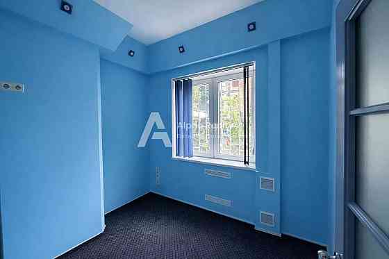 Продаж Квартира 2-кімнатна, 1/4 поверх на Круглоуніверситетська вул., д. 2/1 Київ