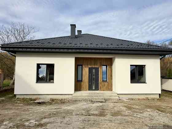 Продаж Будинок 4-кімнатний Зимна Вода