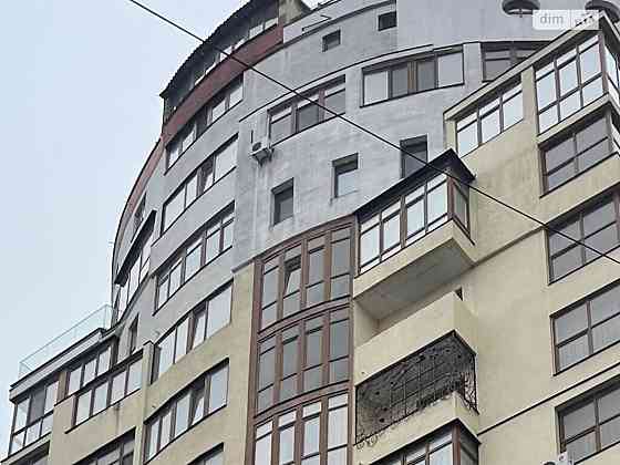 Продаж приміщення вільного призначення на Степана Бандери Вінниця