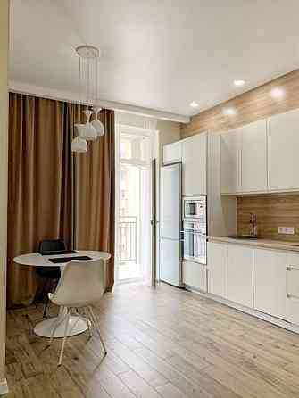 Оренда Квартира 1-кімнатна, 8/10 поверх Kiev