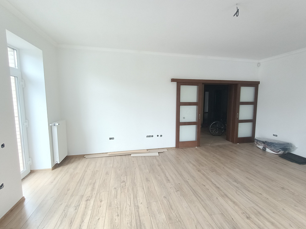 Продаж 2-поверховий Будинок з ділянкою 11 сот 250 кв.м 7+ кімн. на Водоканал Zhytomyr - photo 1