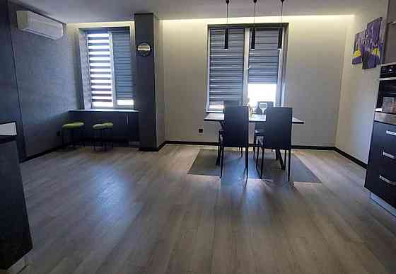 Продаж Квартира 1-кімнатна, 14/14 поверх на вул. Незалежності Житомир