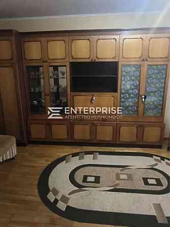 Продаж Квартира 2-кімнатна, 1/9 поверх на вул. Пантелеймона Куліша Kiev