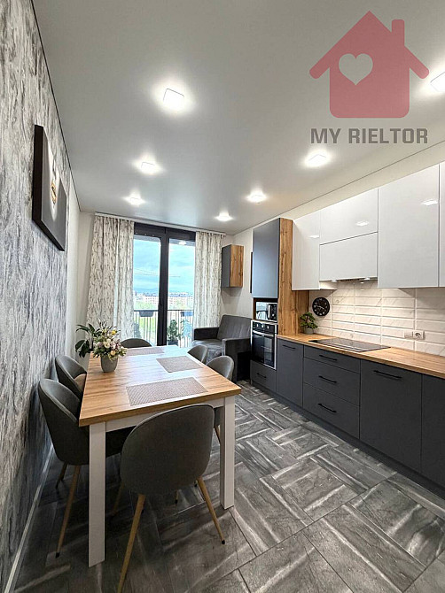 Продаж Квартира 2-кімнатна, 6/9 поверх на Легоцького Ужгород - фото 4