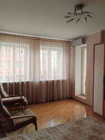 Продаж Квартира 1-кімнатна, 2/28 поверх на Ахматовой Анни, 13 Київ