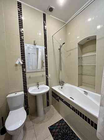 Продаж Квартира 3-кімнатна, 3/5 поверх на Євгена Чикаленка вул., д. 21 Київ