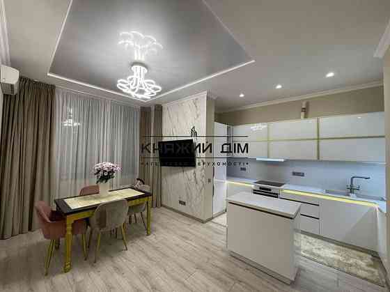 Большая 2к. квартира в ЖК RiverStone, Трускавецкая № 21138929 Киев