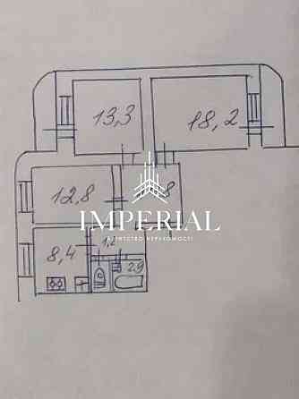 Продаж 3к Квартира 73 кв.м Ушинського вул. Київ