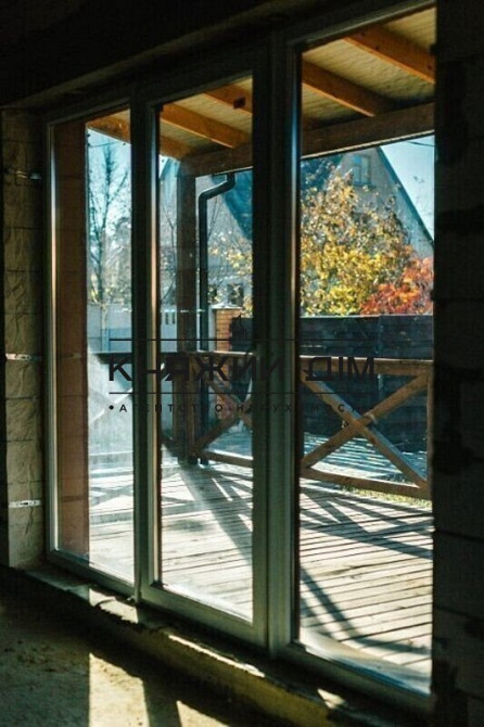 Продам дом 137 м2 возле озера коттедж, 6 соток Ирпень Ворзель - фото 4