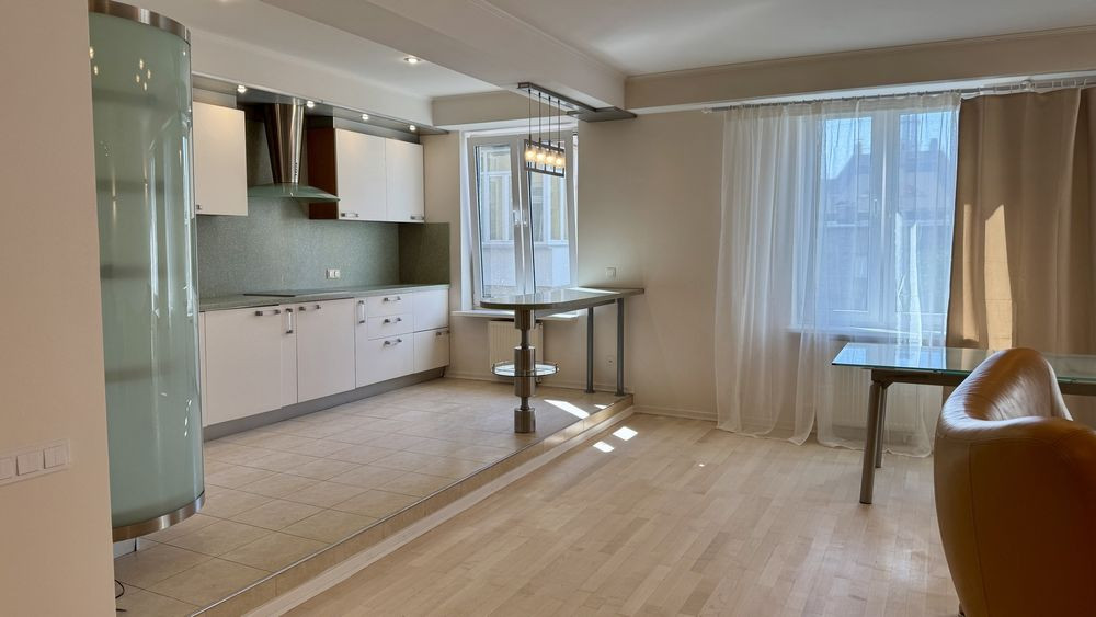 Продаж Квартира 3-кімнатна, 5/8 поверх на Назарівська вул., д. 7б Київ - фото 3