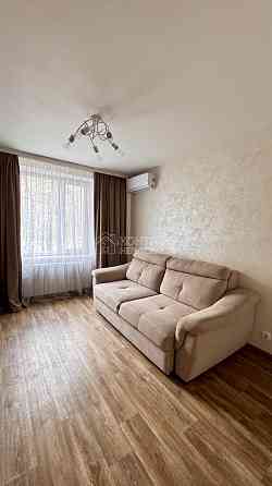 Продаж Квартира 3-кімнатна, 2/12 поверх на вул. Валентинівська Харків