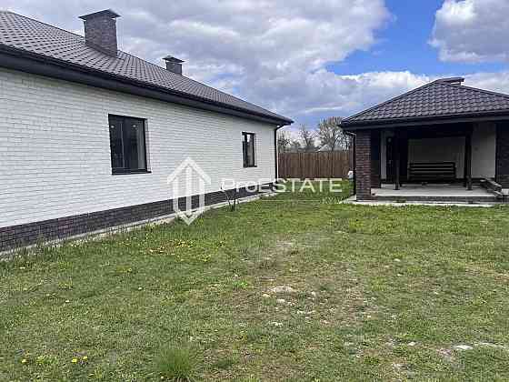 Продаж Будинок 5-кімнатний на вул. Центральна Вишеньки