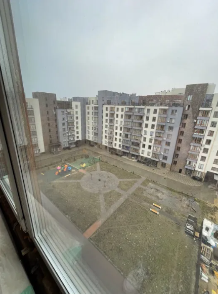 Однокімнатна, простора квартира в новому зданому ЖК Сади Рів'єри. Фонтанка - фото 4