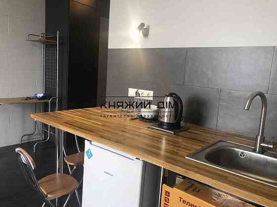 Оренда Квартира 1-кімнатна, 21/27 поверх на Бажана Николая просп. Київ