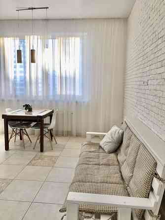 Оренда Квартира 2-кімнатна, 6/24 поверх на Днепровская набережная Київ