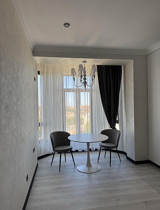 Продаж Квартира 3-кімнатна, 8/10 поверх на Заславского ул. Одеса - фото 6