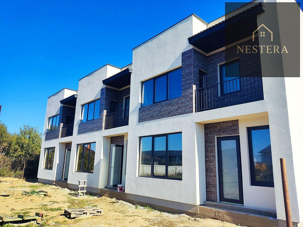 Продаж Будинок 3-кімнатний на Вільнюська вул., 1 Ужгород - фото 1