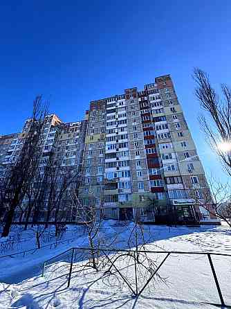 Продаж Квартира 3-кімнатна, 11/12 поверх на Червоної Калини вул., д. 38/10 Киев