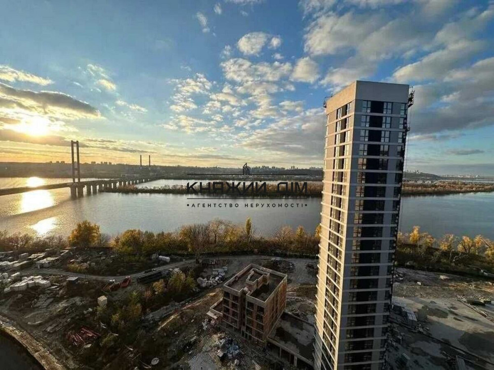 Продаж видової 1-кімнатної роздільної квартири в ЖК Зарічний, будинок 7, метро Славутич. № 21146537 Київ - фото 3