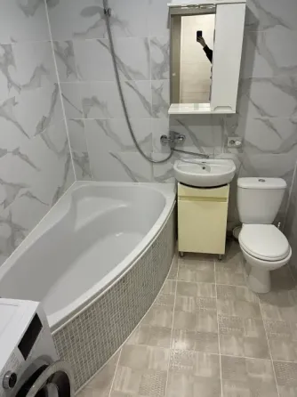 Продажа 1к Квартира 46 кв.м вул. Північна 115 Хмельницкий