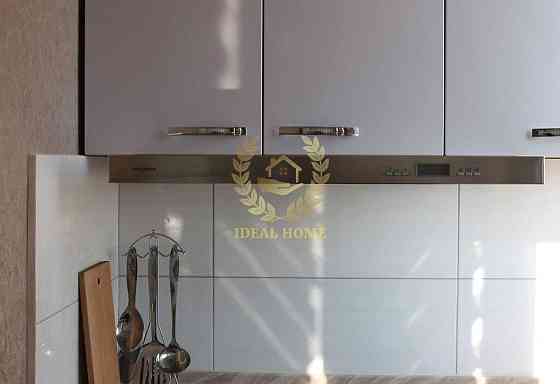 Продаж Квартира 1-кімнатна, 15/25 поверх на Милославская ул., 16 Kiev