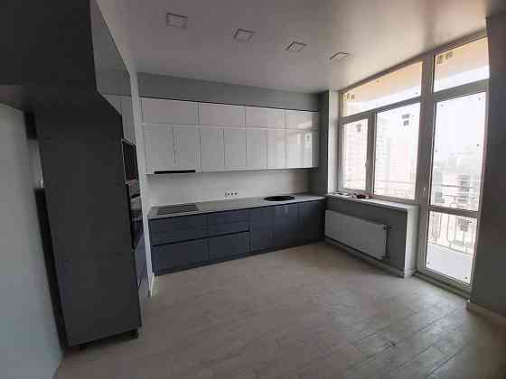 Продаж Квартира 2-кімнатна на ул. Гагаринское плато, 9 Одесса