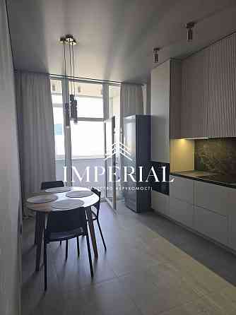 Продаж Квартира 1-кімнатна, 27/36 поверх на вул. Берестейський Київ