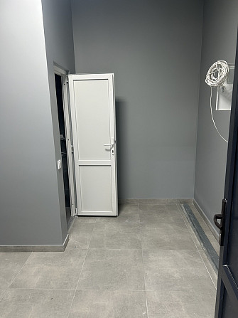 Продаж офісного приміщення 63 кв.м. на 1 поверсі в житловому будинку, р-н озера Тернопіль - фото 4