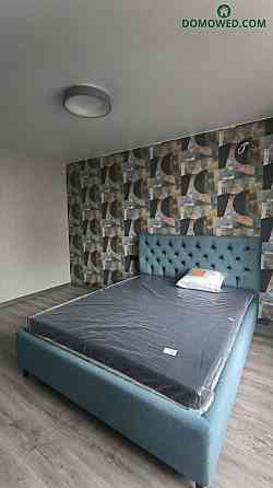 Оренда Квартира 1-кімнатна, 19/25 поверх на Дніпровська набережна, 18а Kiev