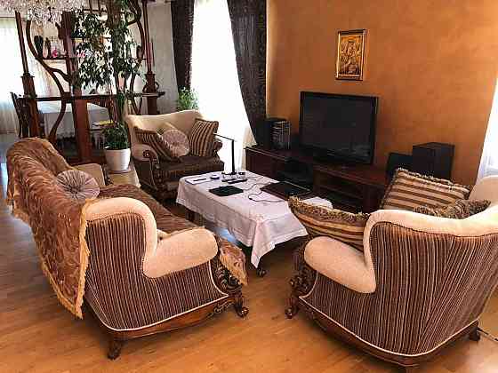 Продаж Квартира 4-кімнатна, 4/5 поверх на вул. Володимира Великого Тернопіль