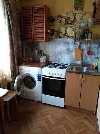 Оренда Квартира 2-кімнатна, 3/9 поверх на Харьковское шоссе, 21 Киев