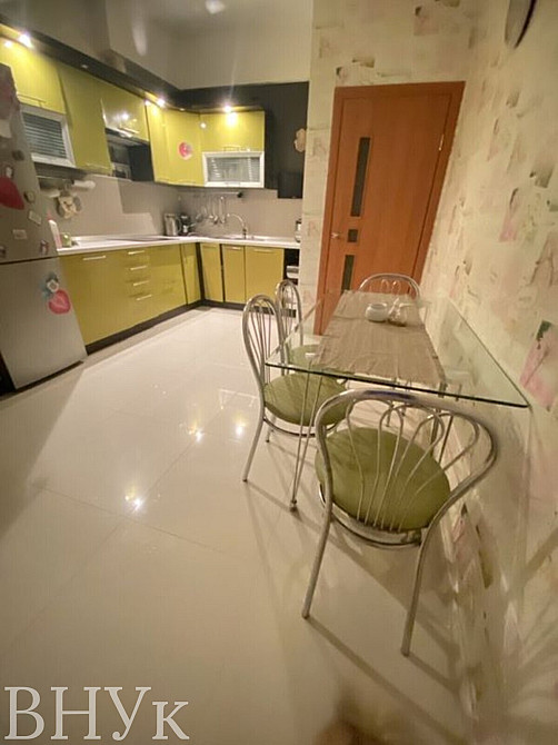 Продаж Квартира 3-кімнатна, 5/5 поверх на Осипенка, 22 Ужгород - изображение 2