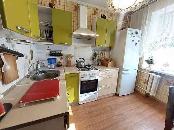 Продам 1 комнатную в кирпичном доме. Щорса / Приватбанк Одеса