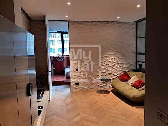 Продаж Квартира 2-кімнатна, 13/20 поверх на вул. Андрія Верхогляда Київ