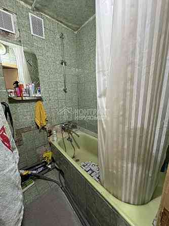 Продаж Квартира 3-кімнатна, 4/5 поверх на вул. Матросова Харків