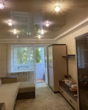 Продам 2 комнатную, Дафы. Днепр