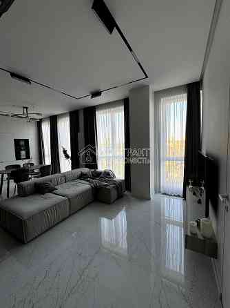 Оренда Квартира 4-кімнатна, 19/21 поверх на вул. Клочківська Харків