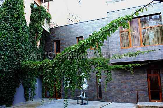 Продаж офісне приміщення на Михайлівська вул., 22Б Київ