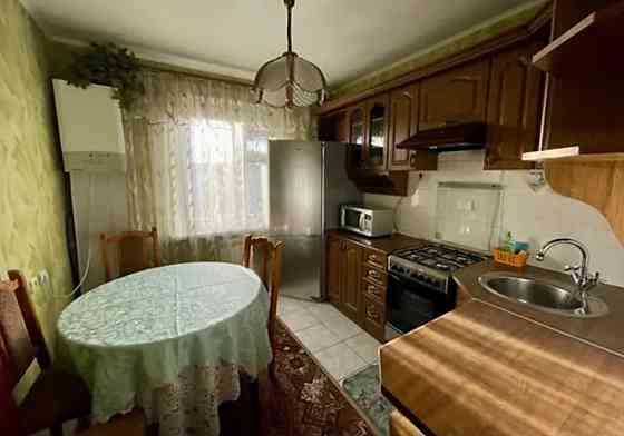 Продаж 2к квартири 52 кв. м на вул. Київська Ternopil'