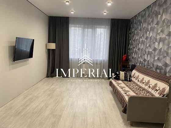 Продаж Квартира 3-кімнатна, 3/9 поверх на вул. Каштанова Київ