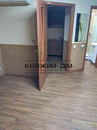 Продаж Квартира 2-кімнатна на вул. Деревлянська Київ