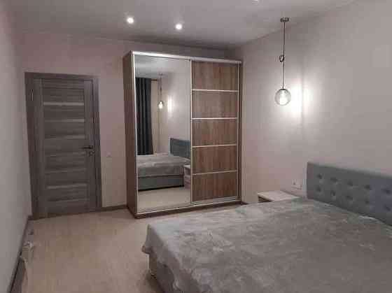 Оренда Квартира 1-кімнатна, 4/10 поверх на вул. Алімпія Галика, 75 Kiev