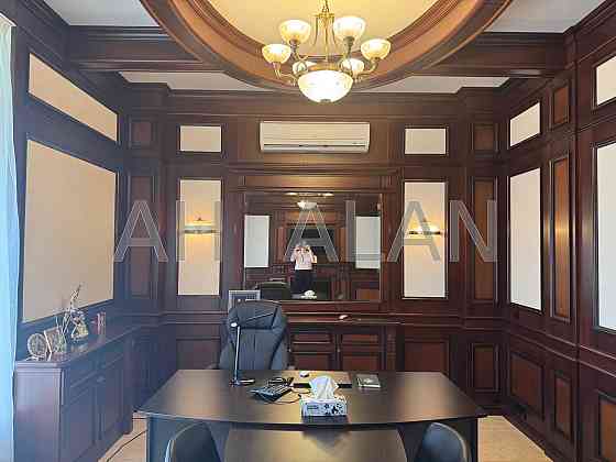 Оренда Будинок 1-кімнатний на Хрещатик вул., 7/11 Київ